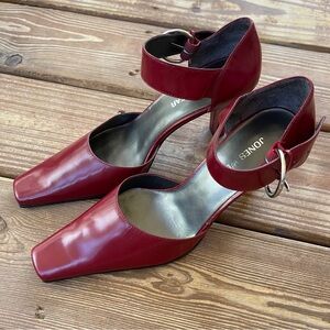 Jones Wear Red Leather Ankle Strap Heels Square Toe Size 7.5M